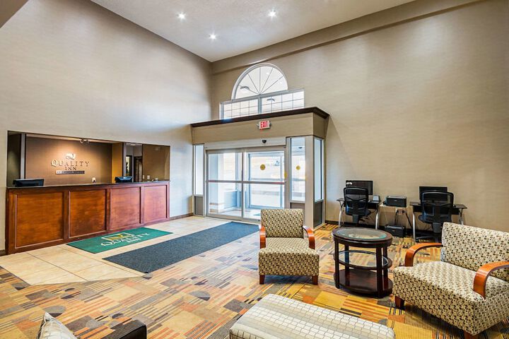 Hotel Interior 12 of 43
