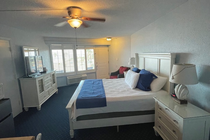 Coral Sands Inn