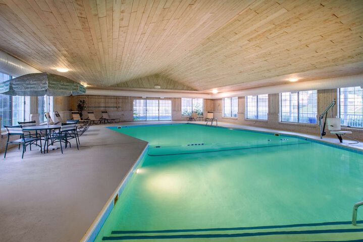 Pool 6 of 27