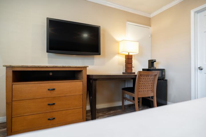 Room 31 of 60