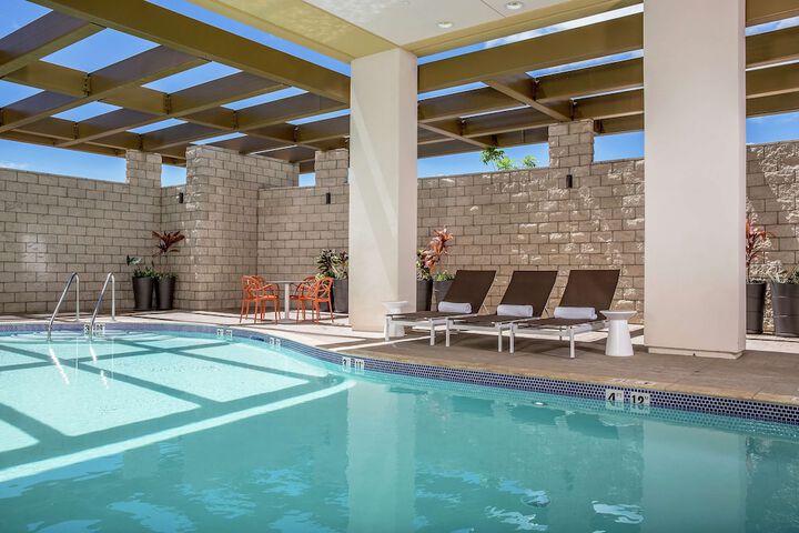 Pool 4 of 63
