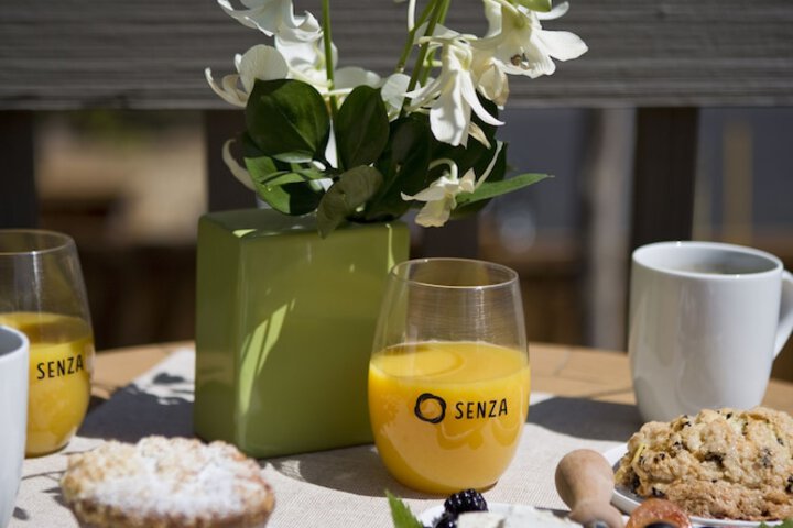 Breakfast/Coffee Service 50 of 71