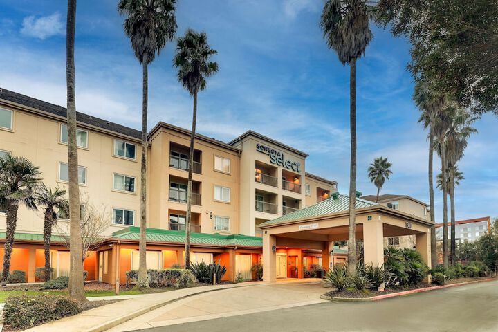 Hotel 7 of 81