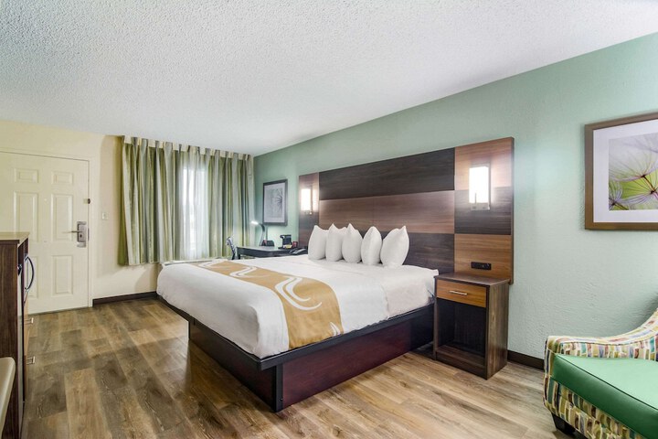 Quality Inn & Suites Lake City