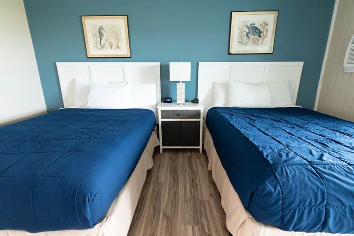 Room 43 of 64