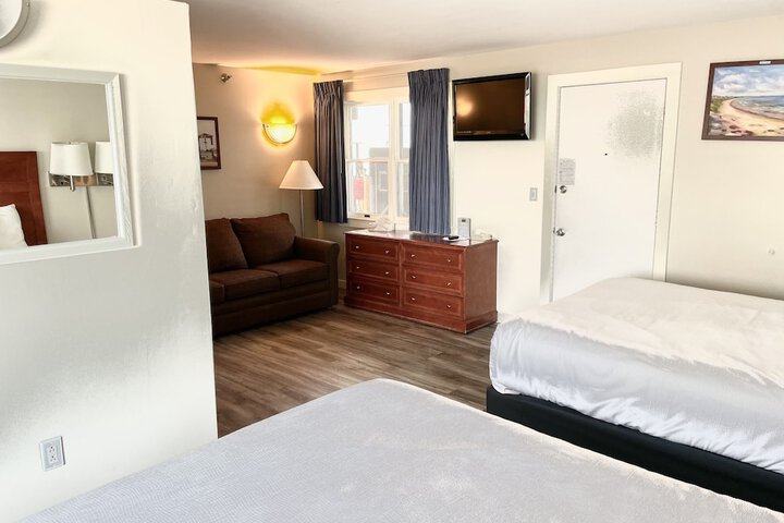 Atlantic Oceanfront Hotel