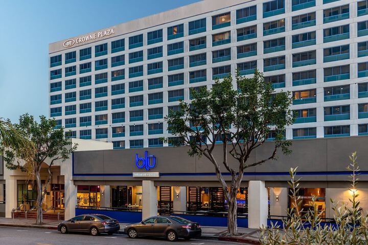 Hotel 2 of 75