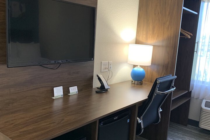 Room 15 of 20