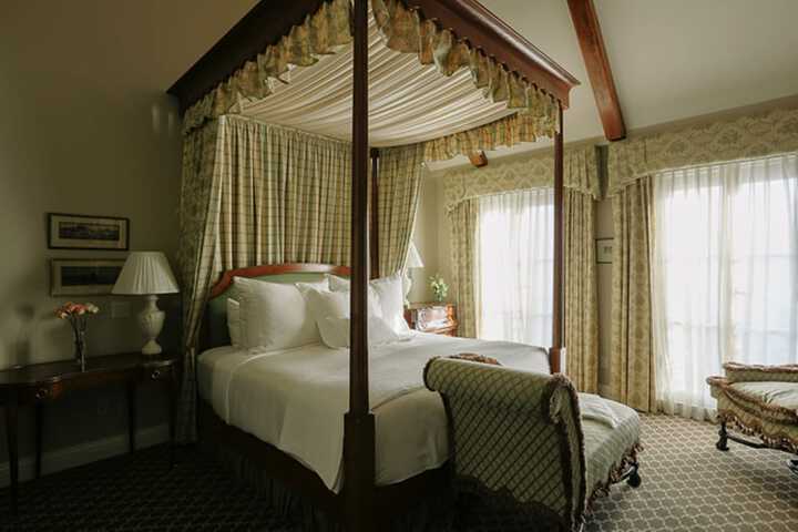 Room 43 of 53