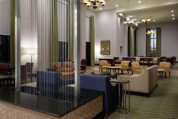 Hotel Interior 10 of 34