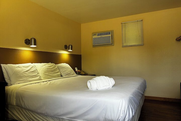 JET Motor Inn Buffalo