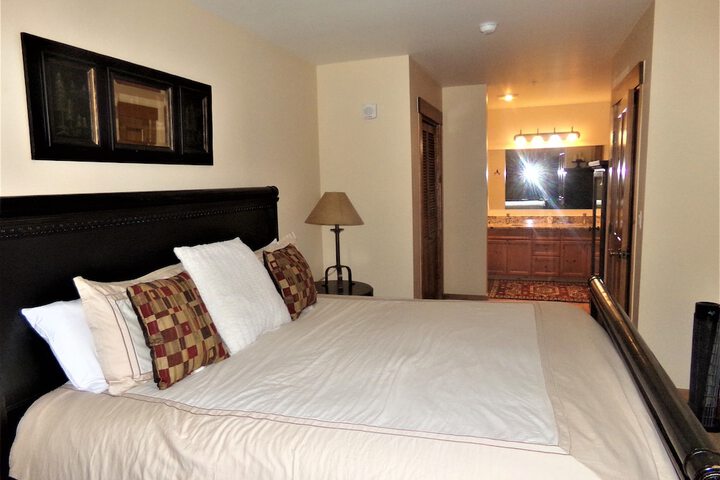 Room 26 of 48