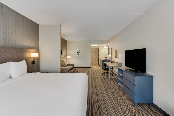 Country Inn & Suites by Radisson Findlay, OH