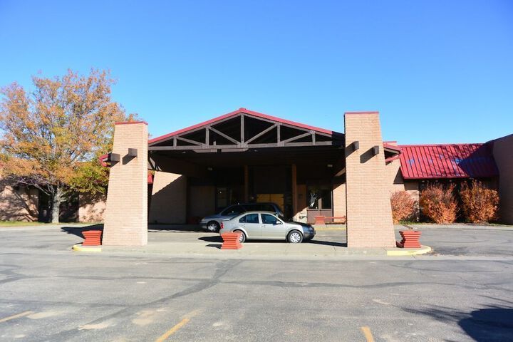 Douglas Inn & Conference Center