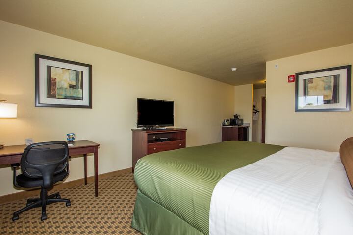 Room 11 of 31