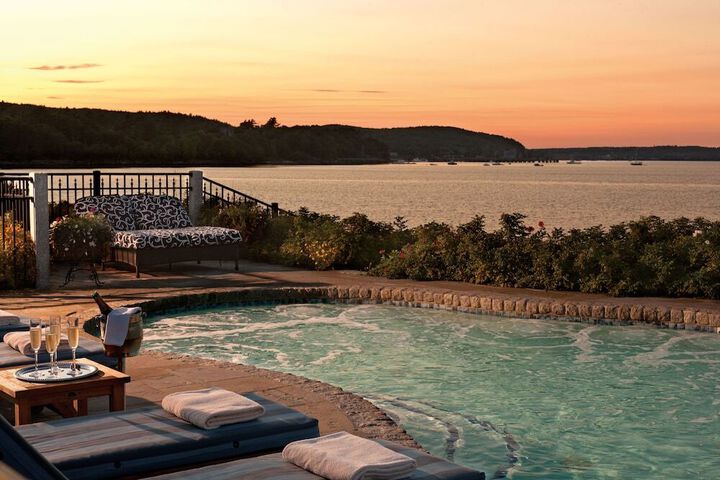 HARBORSIDE HOTEL MARINA AND SPA
