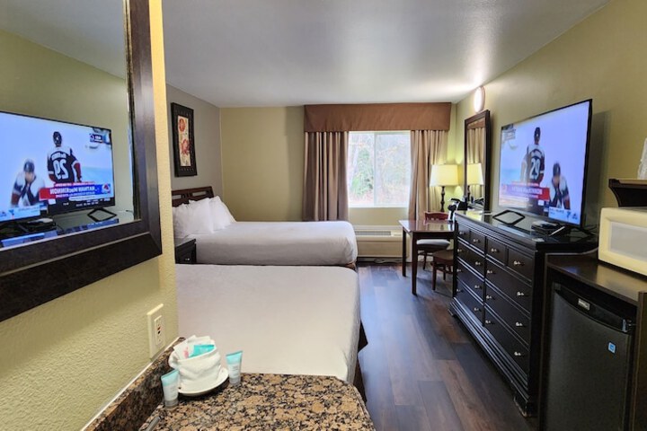 Room 15 of 24