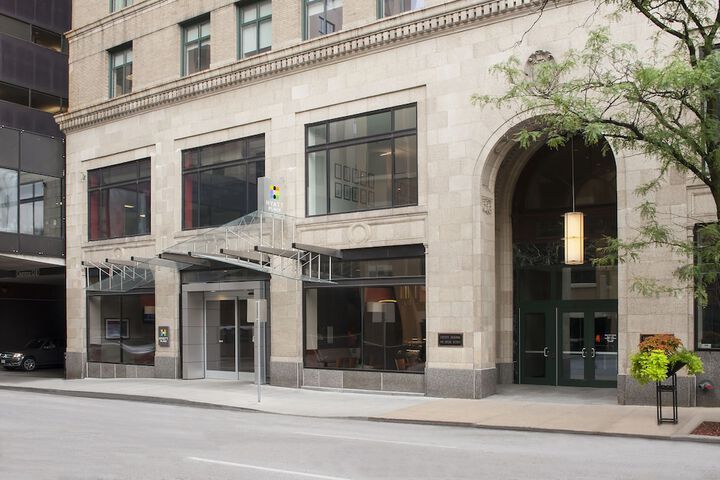 Hyatt Place Des Moines / Downtown