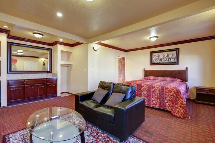Room 31 of 43