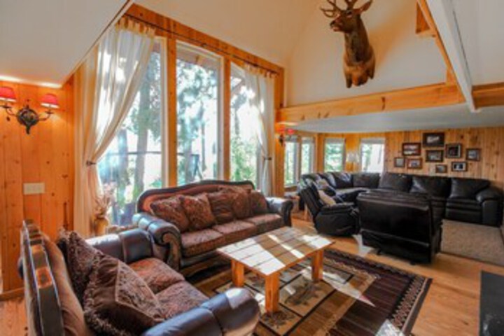 Hereford Cabin 693 - Five Bedroom Home