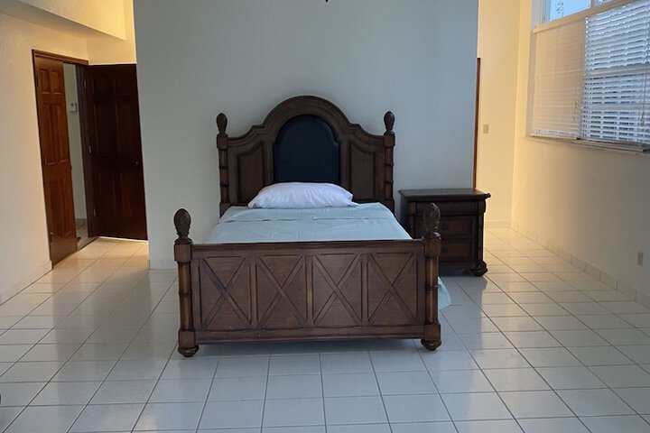 Room 20 of 31