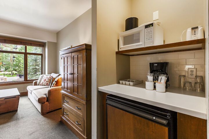Room 216 of 261