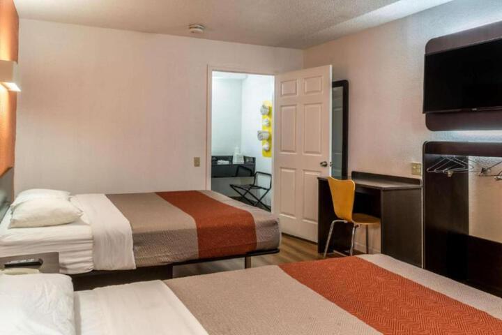 Motel 6 Hereford TX