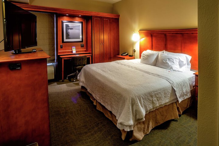 Hampton Inn Wheeling