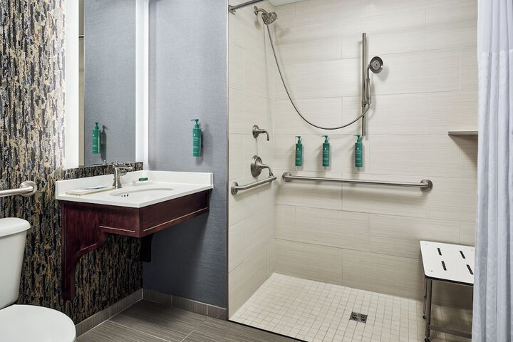 Hotel Alex Johnson Rapid City Curio Collection by Hilton