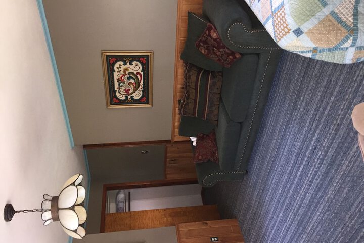 Room 17 of 35