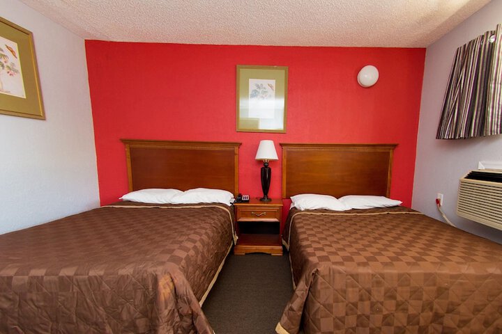 Room 13 of 29