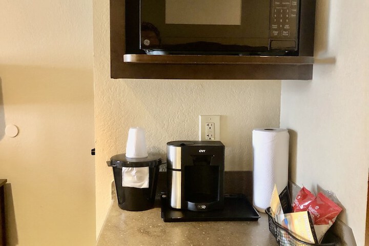 Room 18 of 42