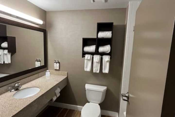 Holiday Inn Express Hotel Naples Downtown - 5th Avenue