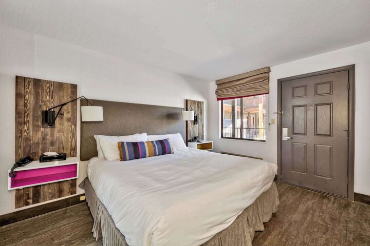 Hotel Becket BW Signature Collection