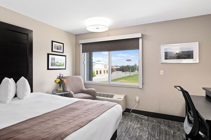 Room 93 of 115