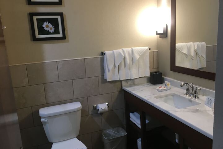 Comfort Suites Fishkill near Interstate 84