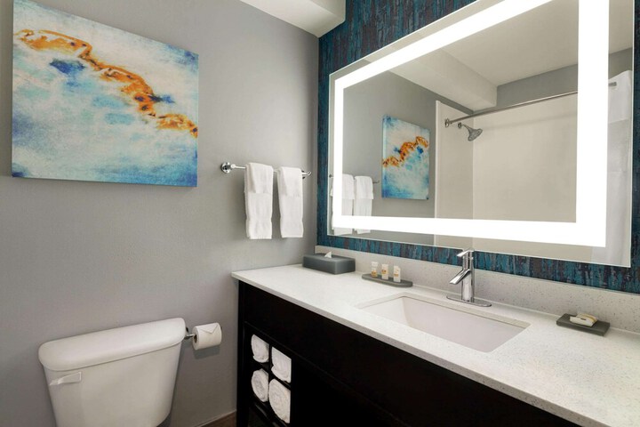 La Quinta Inn & Suites by Wyndham Salem OR