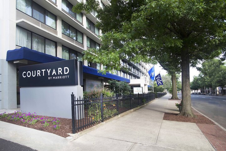 Hotel 4 of 44