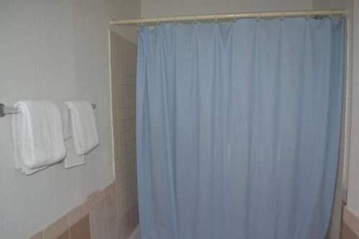 Room 17 of 20