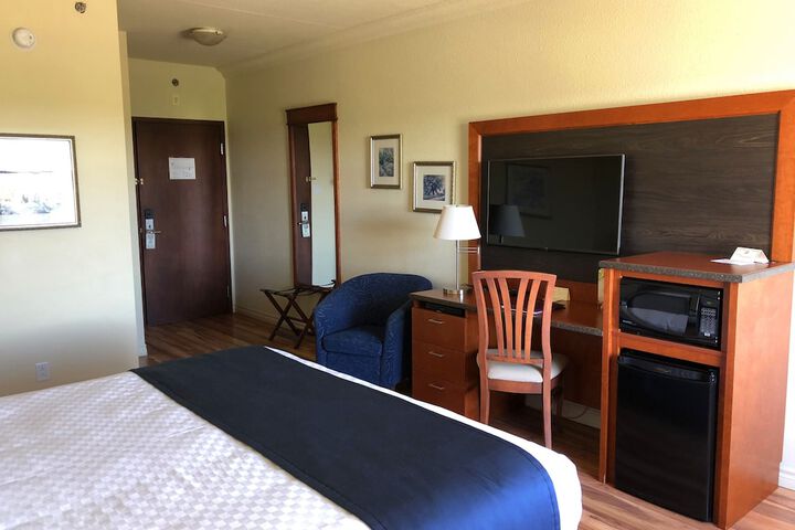 Room 45 of 83