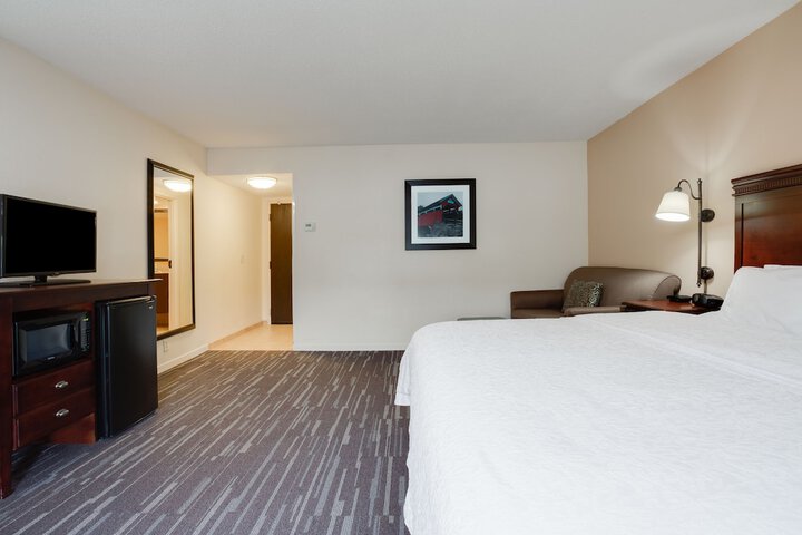 Room 12 of 43