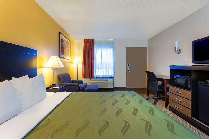 Room 30 of 52