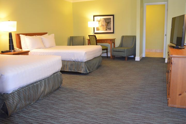 Room 18 of 28