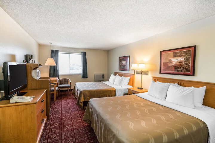 Room 20 of 34