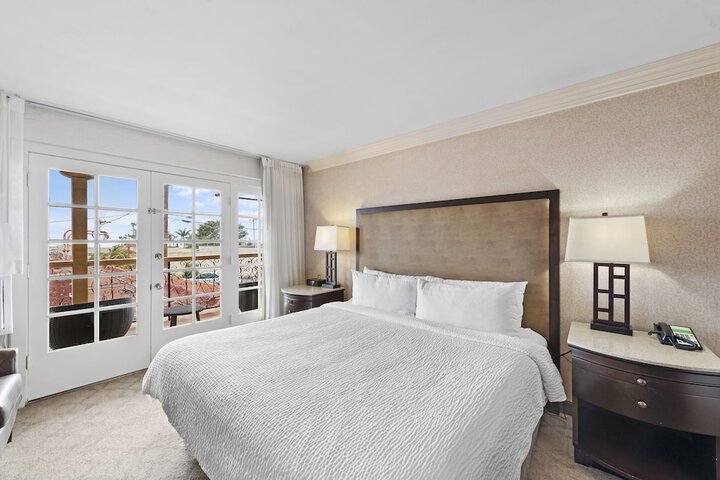 14 West Hotel