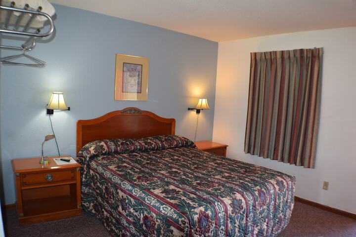 Best Budget Inn