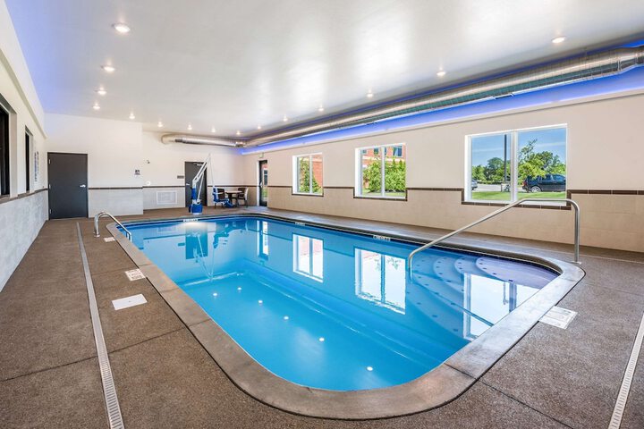 Pool 7 of 57