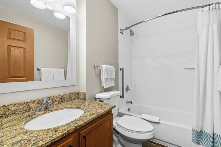 Towneplace Suites by Marriott Brookfield