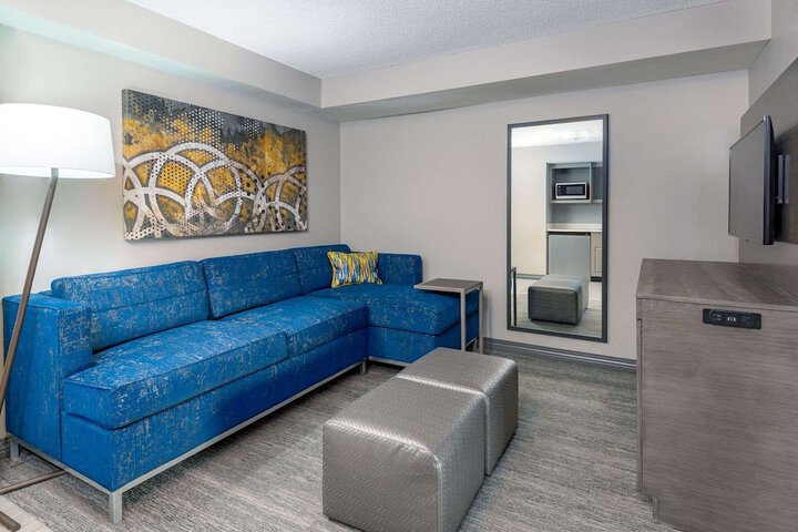 Room 20 of 48