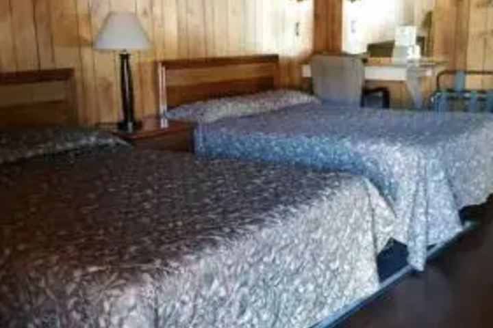 Spanish Creek Motel